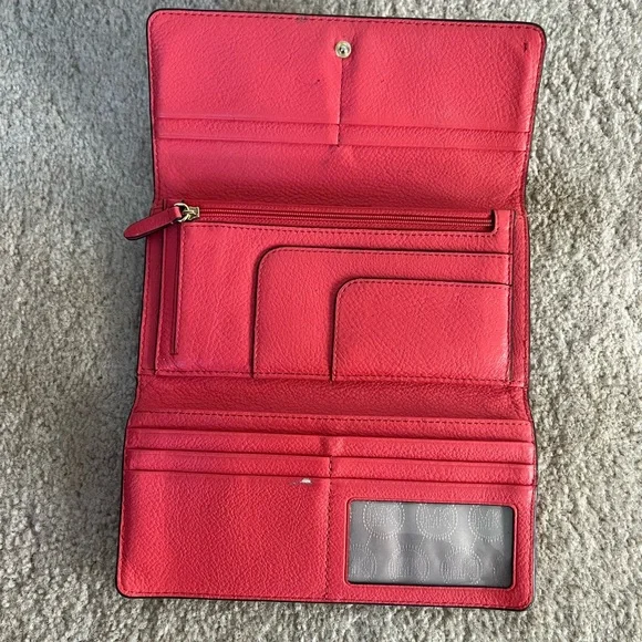 Michael Kors Coral Leather Wallet - Picture 3 of 8
